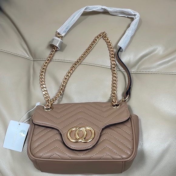 L.A. Express Woman’s Purse - Picture 4 of 6